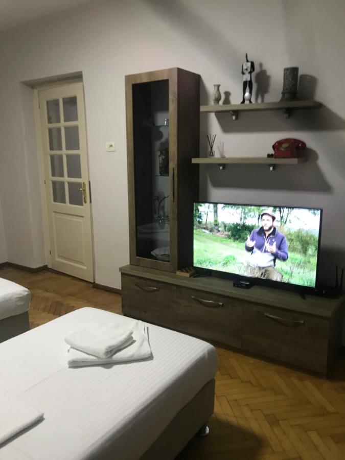 Apartmán Proper House Iva Tirana Exteriér fotografie